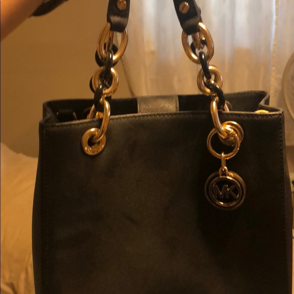 Mk purse
